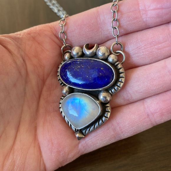 Pacific Crest Silver lapis lazuli and moonstone sterling silver necklace - Picture 12 of 13